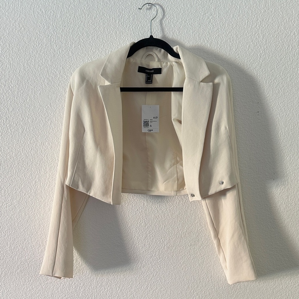 NWT FOREVER21 CREAM CROPPED BLAZER JACKET S